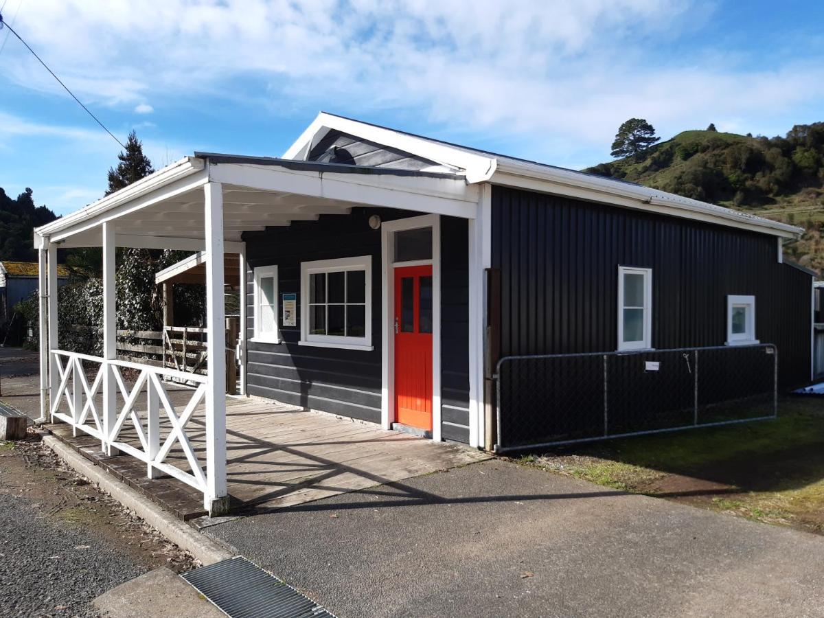Whanga Butcher Shop Whangamomona 외부 사진